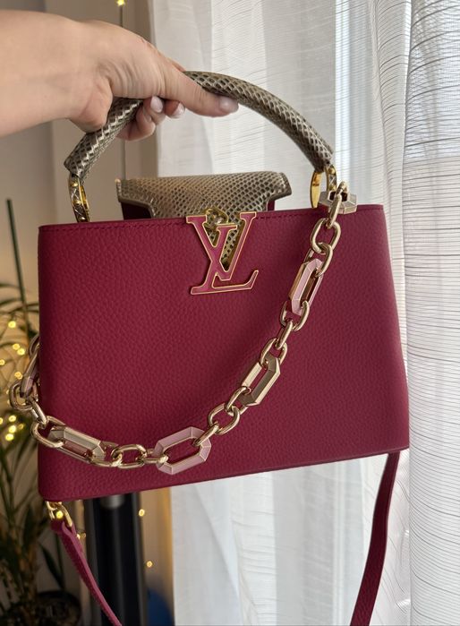 Geanta Louis Vuitton Capucines