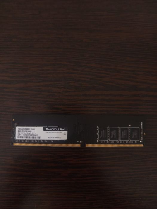 Оперативка 8гб ddr4 екеу
