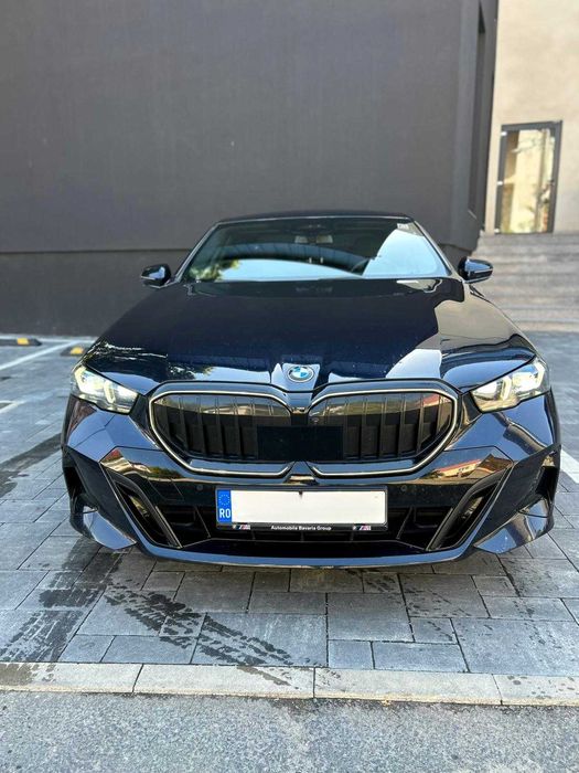 BMW 5 Series 2023 — imagine 2