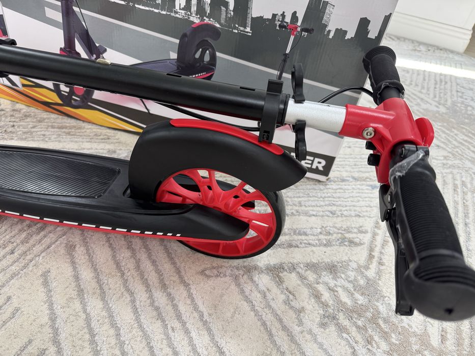 Самокат двухколесный