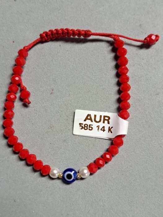 Brățară cu biluțe de aur