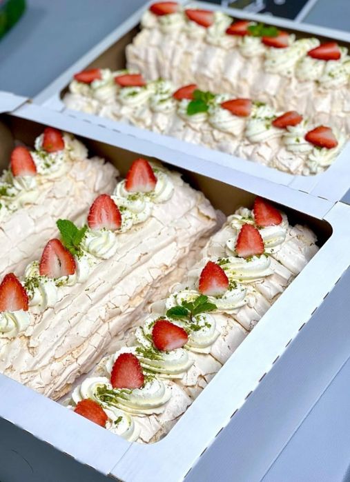 Меренговый рулет