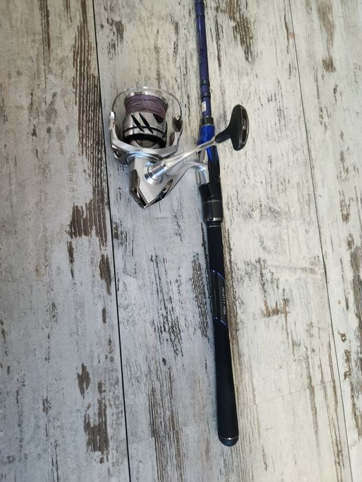 HEARTY RISE DEEP BLUE Shimano stradic 4000