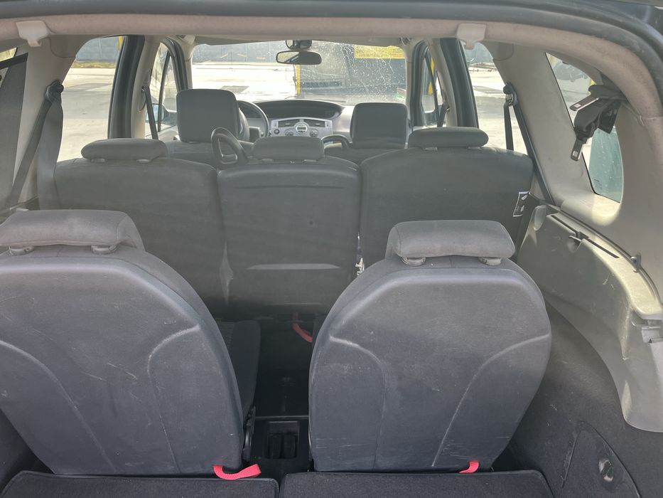 Vand renault grande scenic 7 locuri