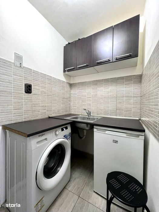 Apartament 1 camera, 22 mp utili, etaj 4 - zona Buziasului
