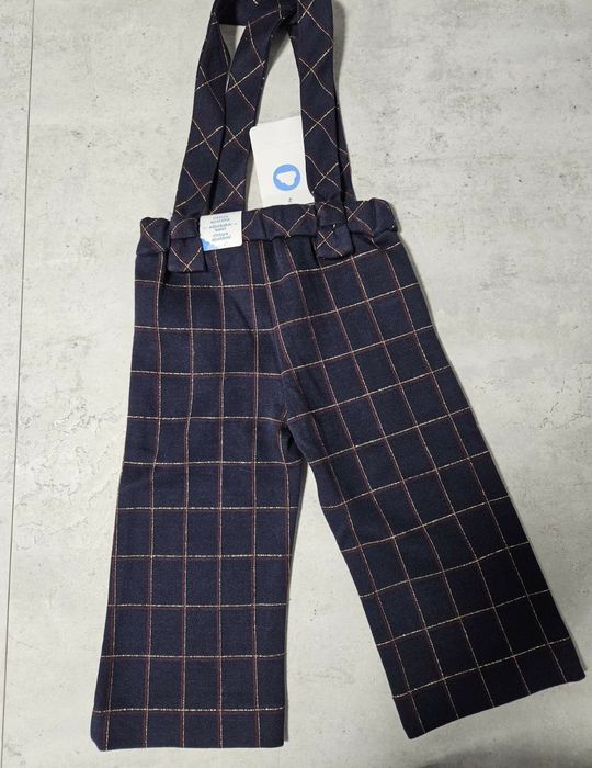 Продавам - стилен кариран панталон за момиче Mayoral  98 см и 122 см