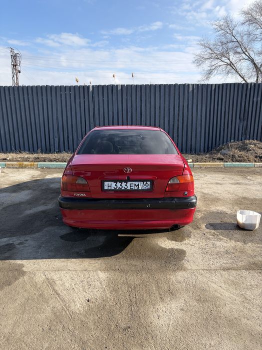 Продам Toyota Avensis