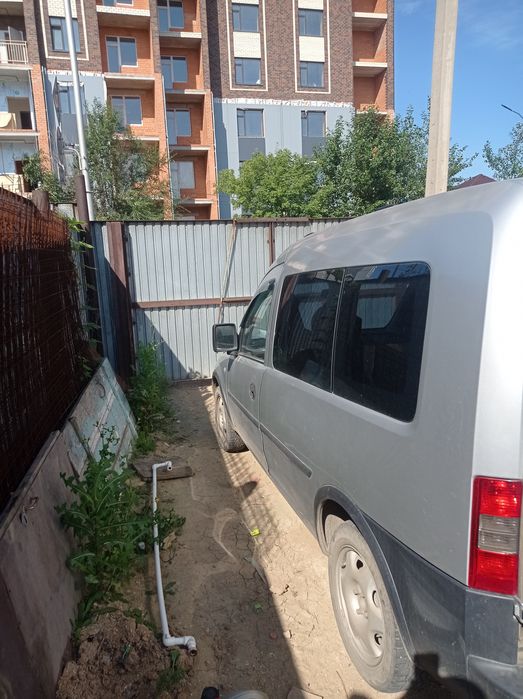 Опель комбо C фургон