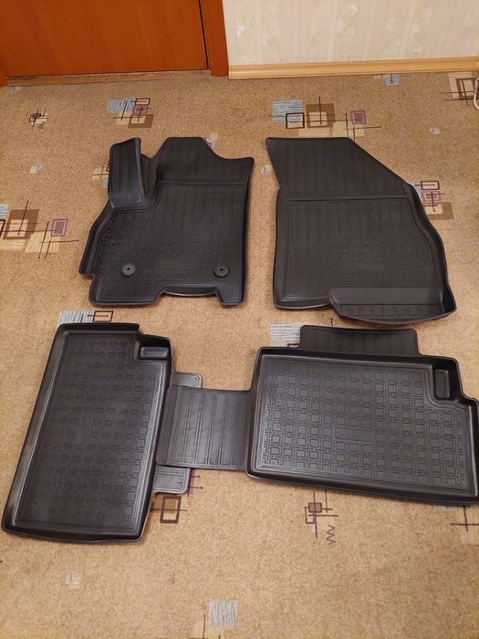 Коврики на.машину