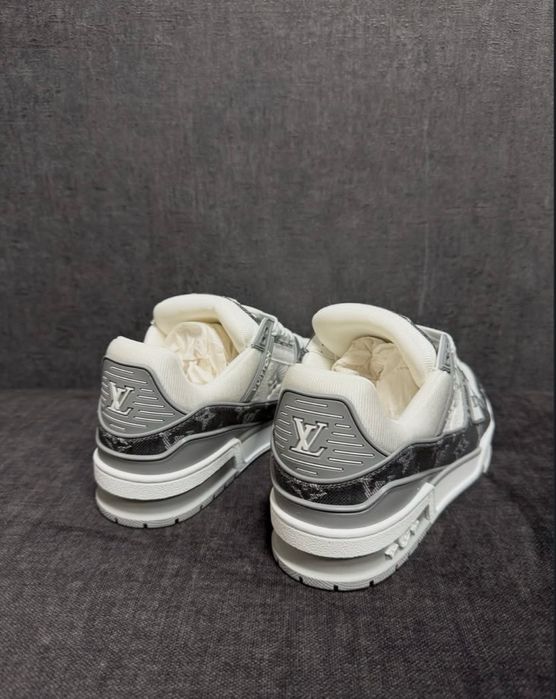 Adidasi louis vuitton skate
