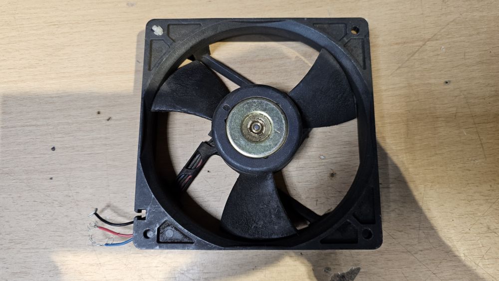 Ventilator Delta Electronics 120mm 12V