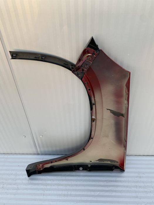 Aripa dr fata vw Tiguan 5N Complecta cod de culoare LA3T