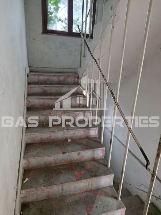 Продава се Къща в Банкя - 368 кв.м за 541 €/кв.м - Снимка #3