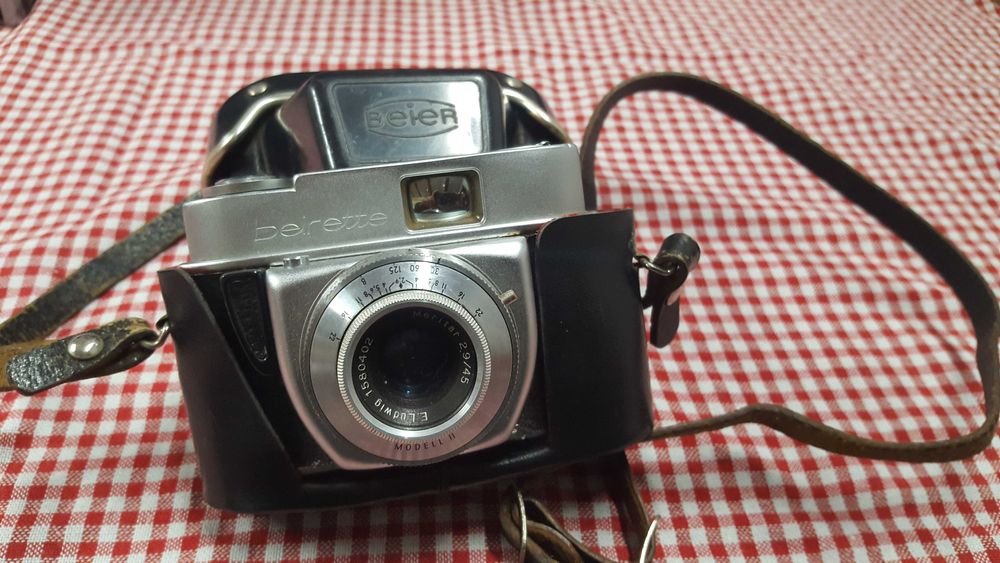 Ретро фотоапарат