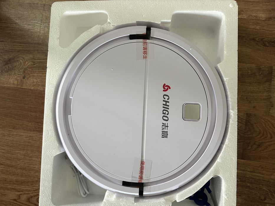 Робот пылесос