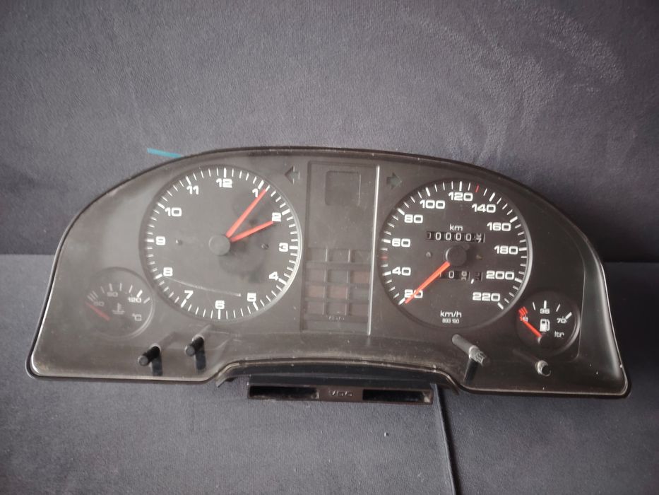 Щиток приборов ауди 80 б3