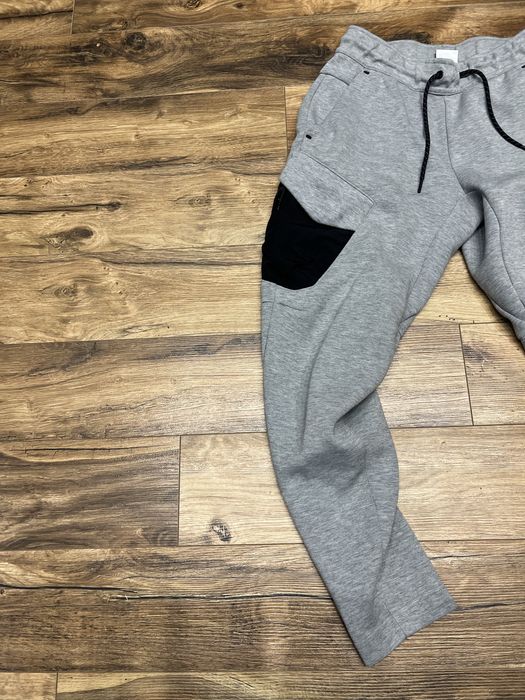 Nike Tech Fleece Utility size XS