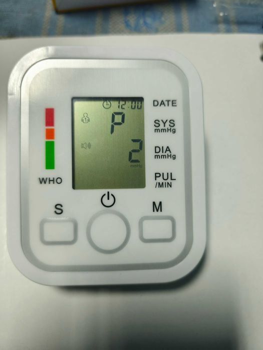 Tensiometru electronic de brat