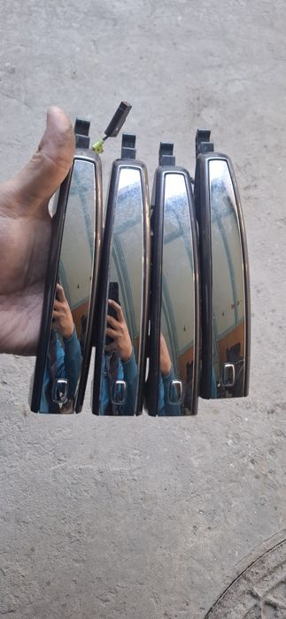 Продам наружные дверные ручки от малибу 1 с кнопкой безключевого досту