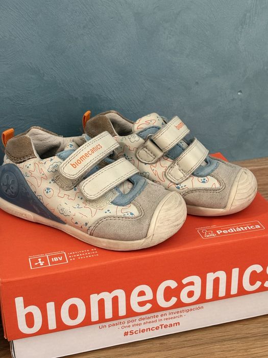 Обувки за бебе Biomecanics, Nike
