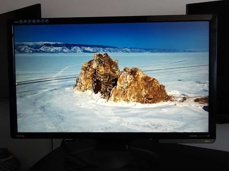 Benq 24' Full HD Monitor HDMI+DVI+VGA+Iesire Audio