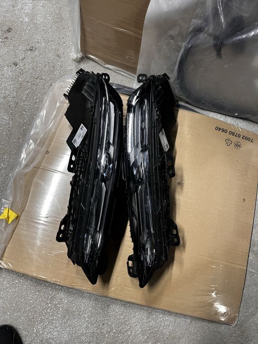 Lumini de zi stânga dreapta bmw seria 7.G70.cod:9879935-13.9879936-13.
