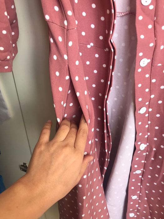 платье в горошек 42-44 размер