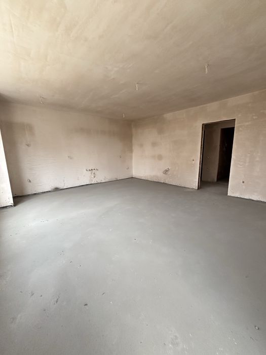 Тристаен апартамент в Левски