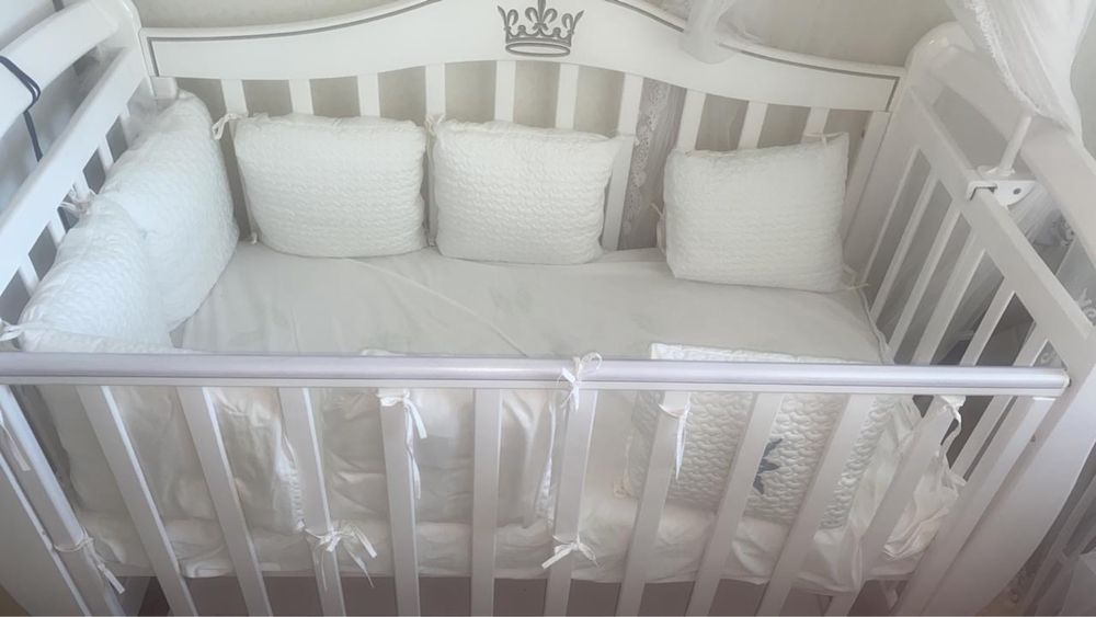 Детская кровать (манеж)