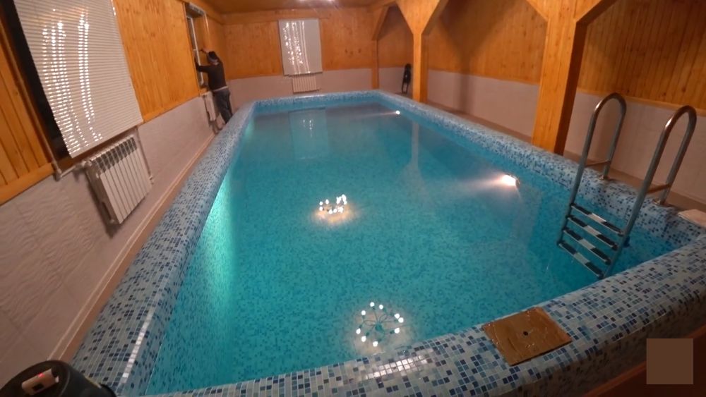 Мойка чистка бассейнов , ремонт (реставрация, дезинфекция)Недорого.