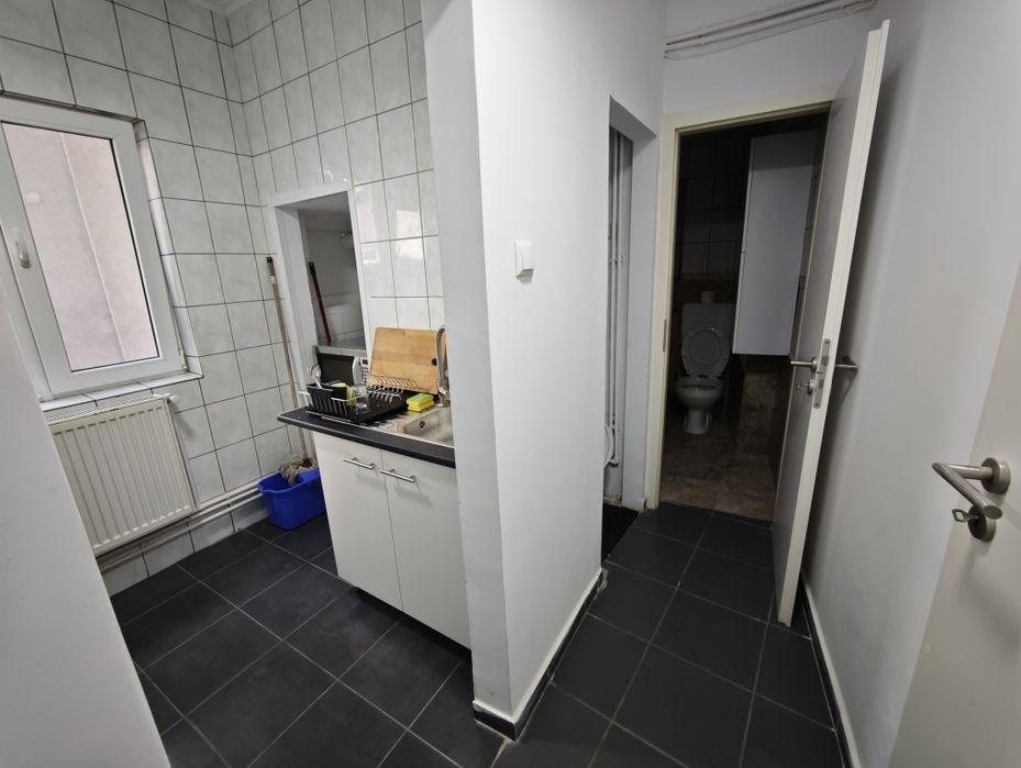 Propietar inchiriez apartament 3 cam 60mp in zona Unirii - Piata Alba