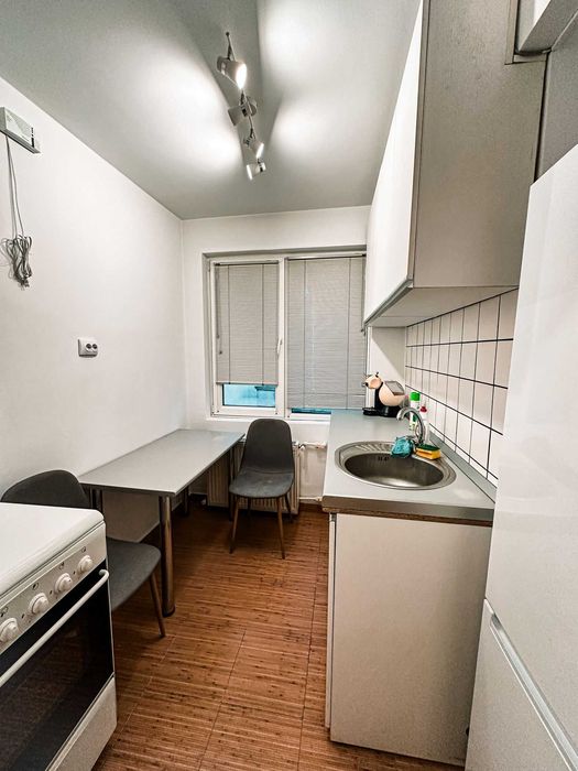 Apartament 2 camere de inchiriat Piata Universitatii