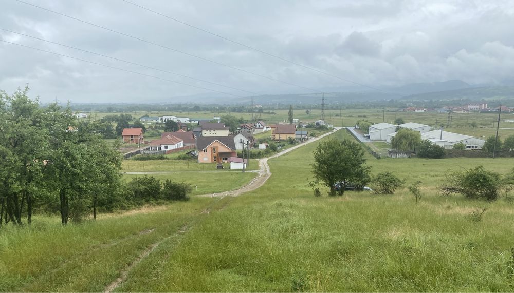 Teren 5500 mp intravilan Beius, panoramic, servicii sau rezidentiale