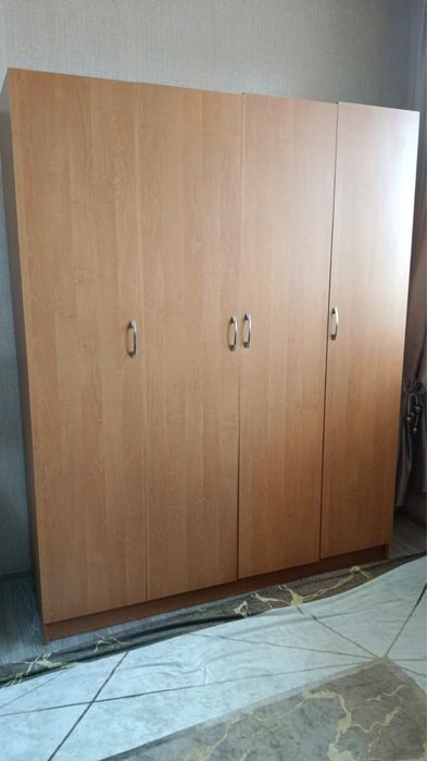 продам шкаф срочно