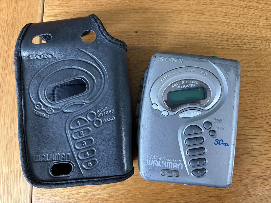 Walkman Sony WM-FX271