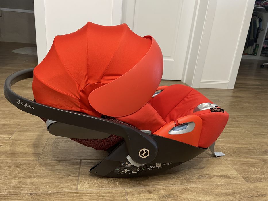 Scoica Cybex Platinum cloud z i size