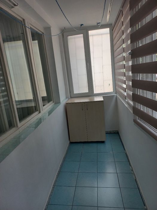 Direct proprietar inchiriez Garsoniera 45 mp metrou Raul Doamnei