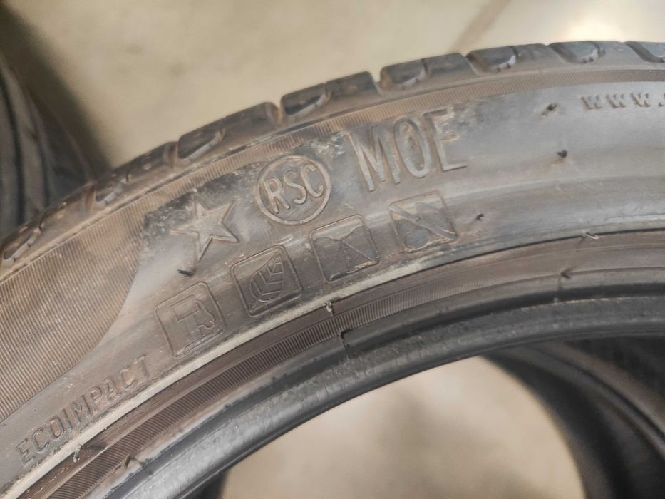 2бр.летни гуми 275/40/18 Pirelli