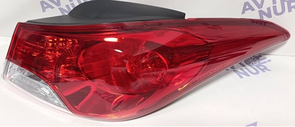 Hyundai Elantra фара задняя