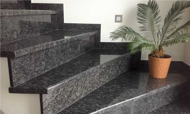 Scari din marmura si granit