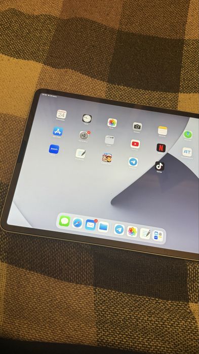 Ipad pro(4th gen) 256gb