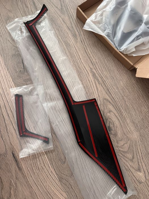 Карбонов панел,капаци огледала и централен панел BMW f30