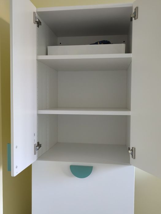 Гардероб с механизъм за изтегляне Smastad