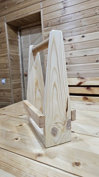 Деревянное изделие для упаковки подарка