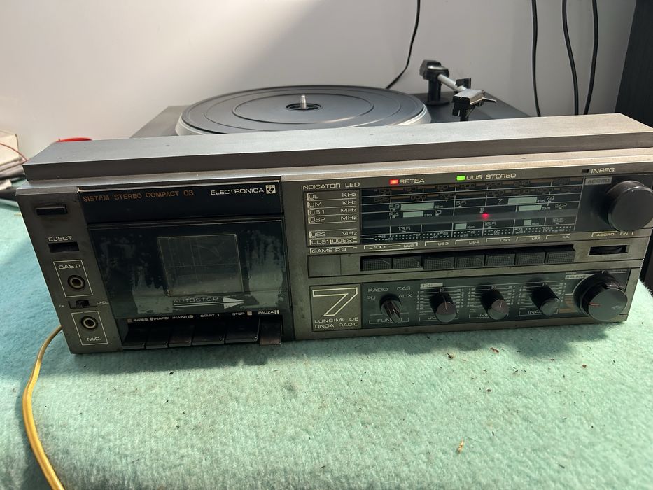 Vand 2 buc combine Electronica