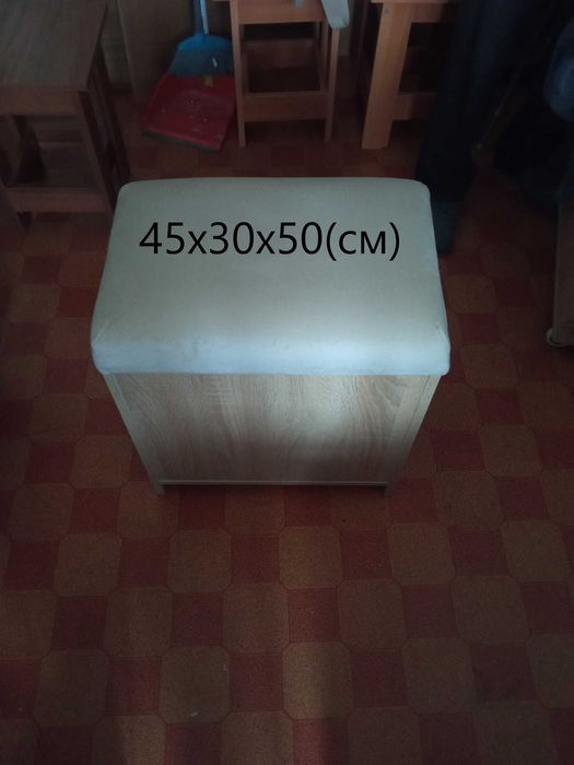 Пуфик-сундучок, мягкий. Сделаны мной