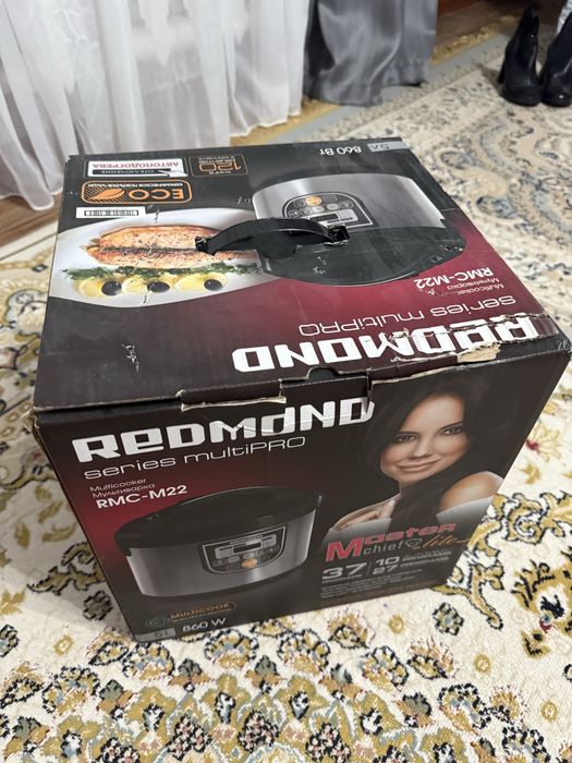 Мультиварка redmond