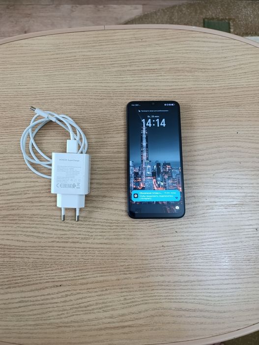 Телефон HONOR X6b