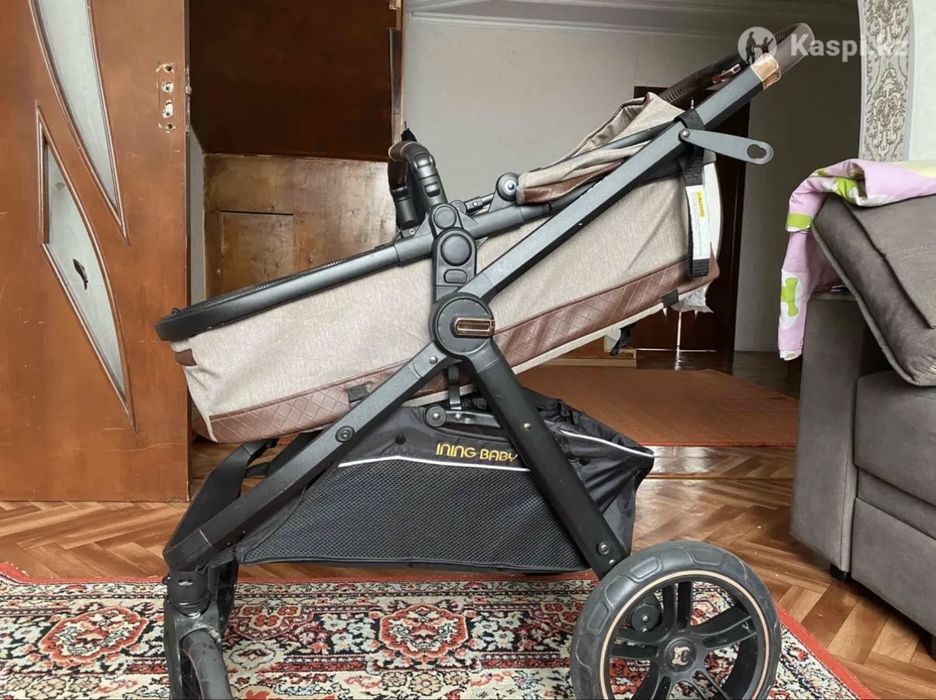 Продам коляску детскую