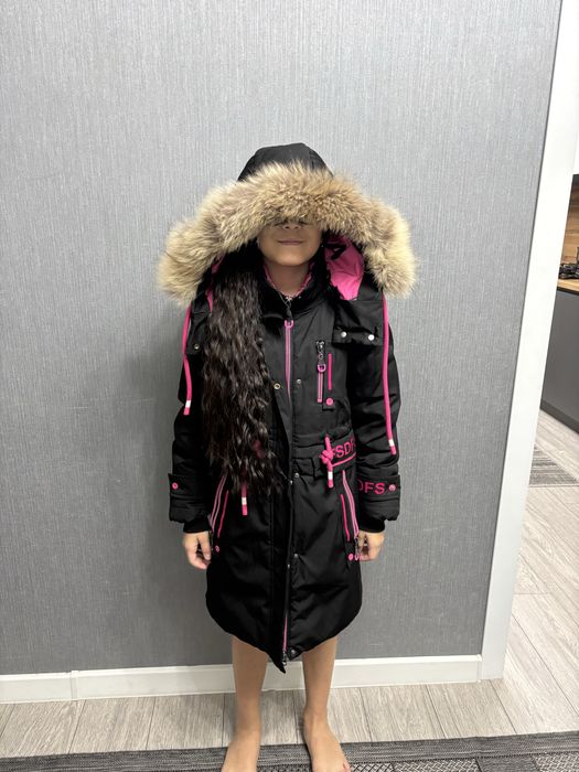 Продам куртку для девочки